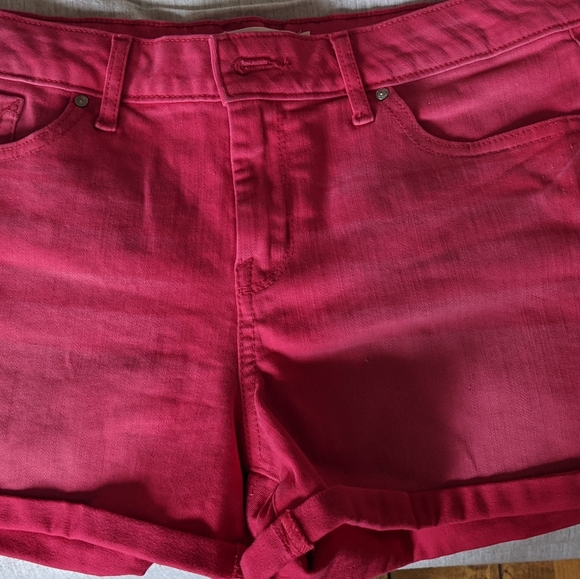 shorts - Picture 2 of 2